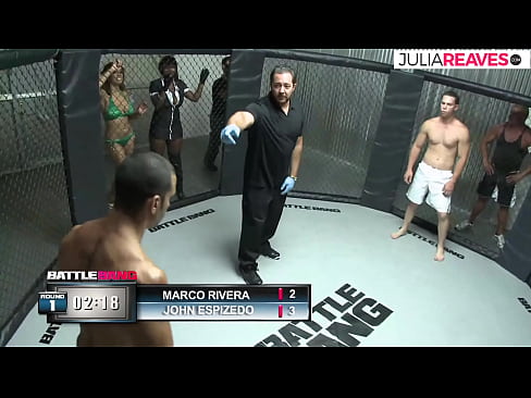 ❤️ Ultimate Fighter akimtosa msichana nambari baada ya pigano ulingoni ️❌ ❌️❤
