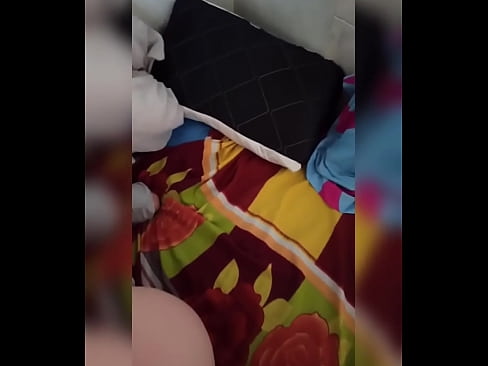 ❤️ Mwenzangu anakaa peke yake nyumbani kwa sababu mume wake anaenda likizo na mimi huchukua nafasi hiyo kumlamba na kumjaza maziwa. ️❌  ❌️❤